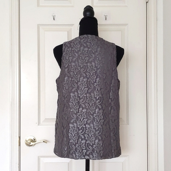 NWT. The Limited 100% Nylon All Lace Sleeveless Blouse with Full Lining. - Picture 6 of 6